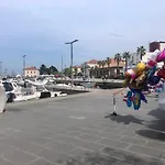 Pri Piratski Macki - At The Pirate Cat - Dal Gatto Pirata