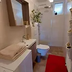 Διαμέρισμα Pri Piratski Macki - At The Pirate Cat - Dal Gatto Pirata *