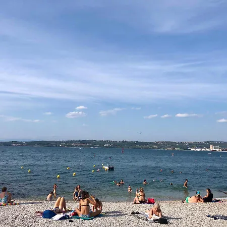 Pri Piratski Macki - At The Pirate Cat - Dal Gatto Pirata * Koper