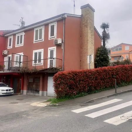 Pri Piratski Macki - At The Pirate Cat - Dal Gatto Pirata Apartman