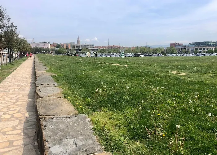 Διαμέρισμα Pri Piratski Macki - At The Pirate Cat - Dal Gatto Pirata Κόπερ