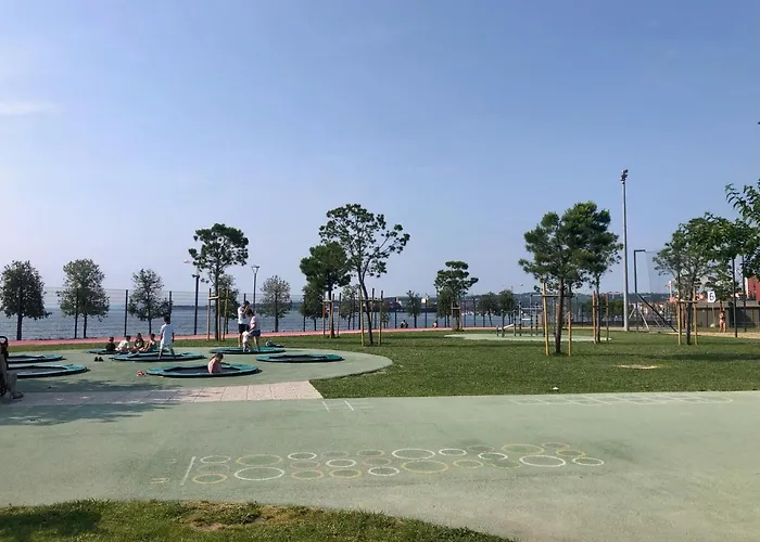 아파트 Pri Piratski Macki - At The Pirate Cat - Dal Gatto Pirata *